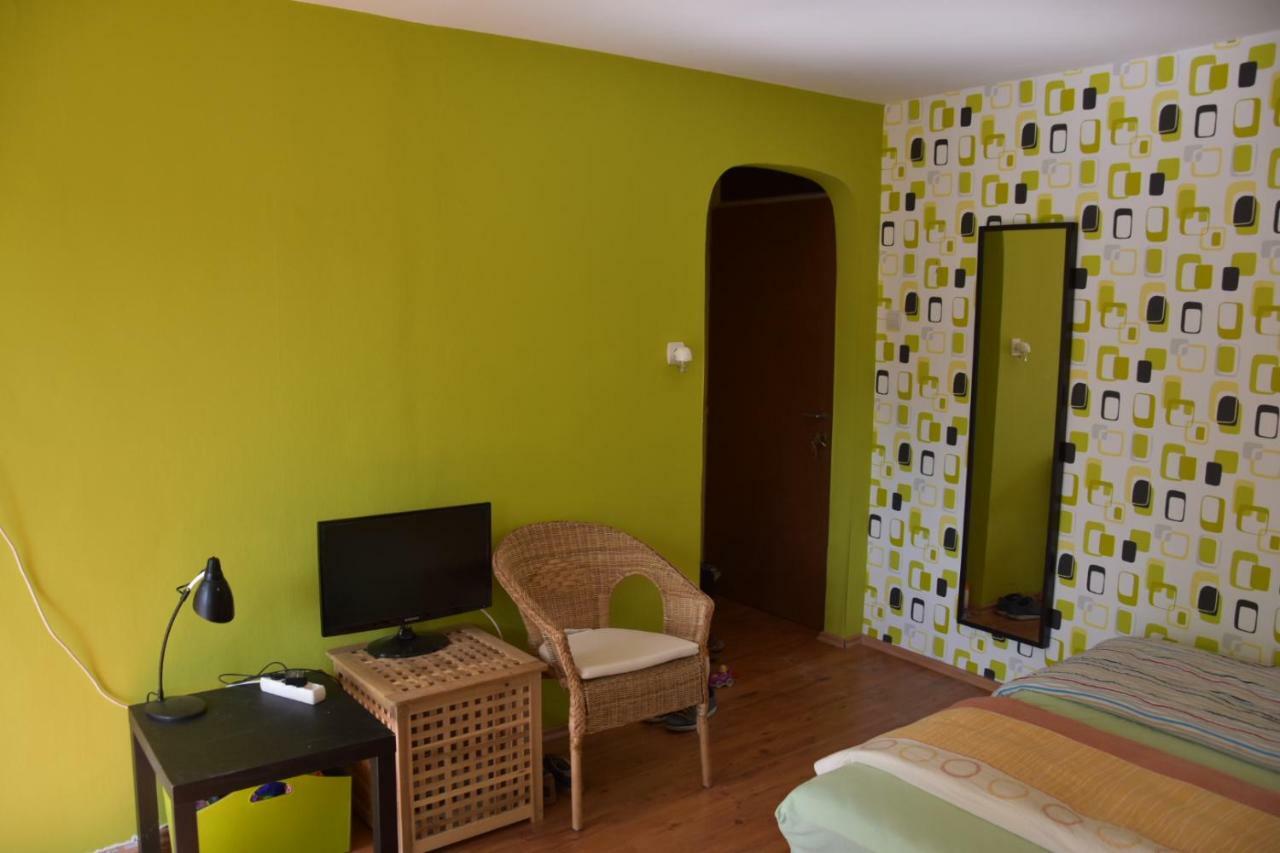 Lovely Apartment At Balatonfenyves Bagian luar foto